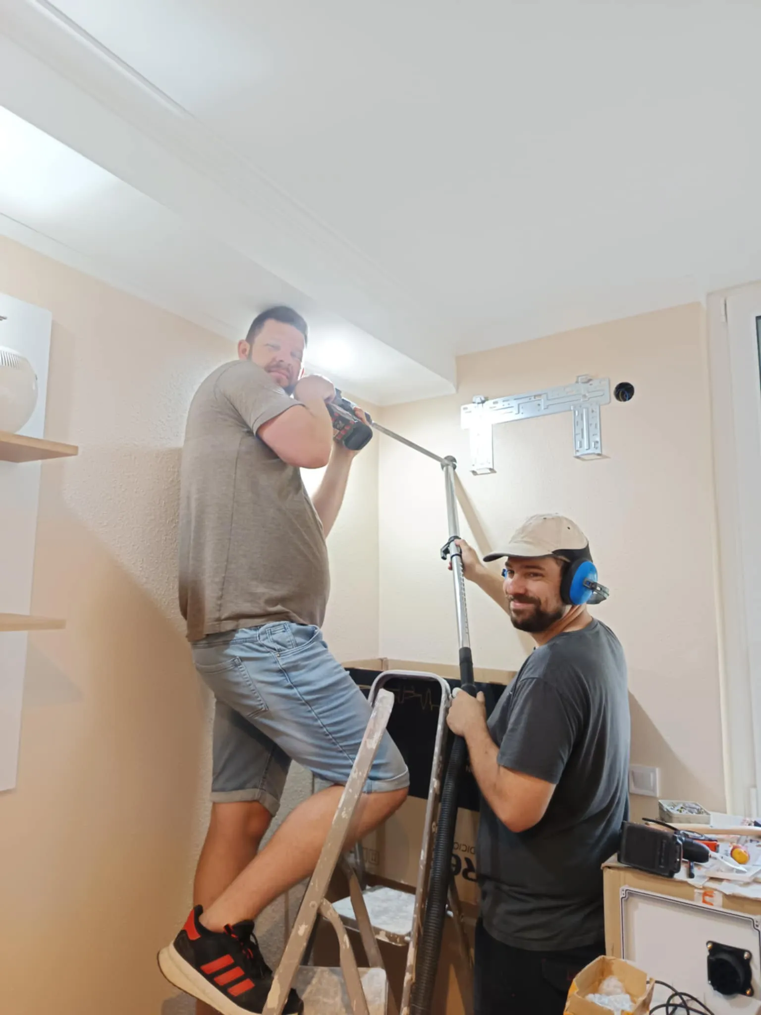 Klímaszerelés - Kültéri egység